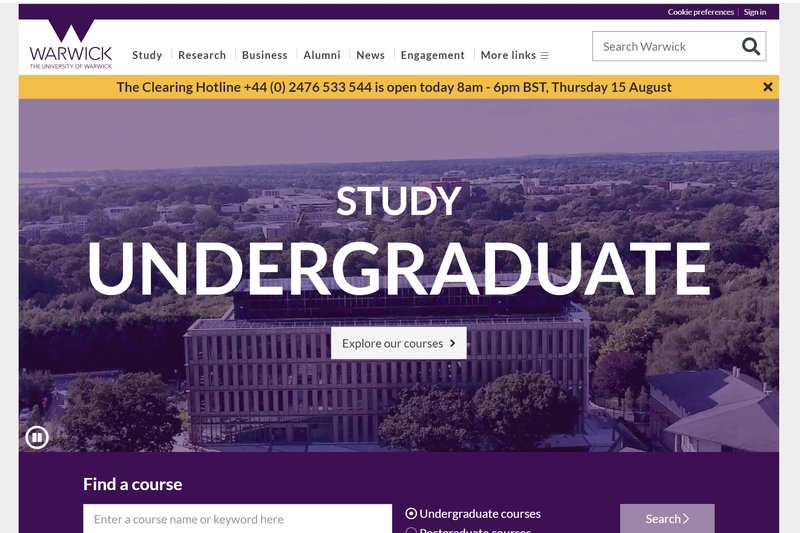 华威大学